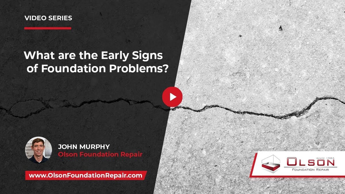 early signs of foundation problems